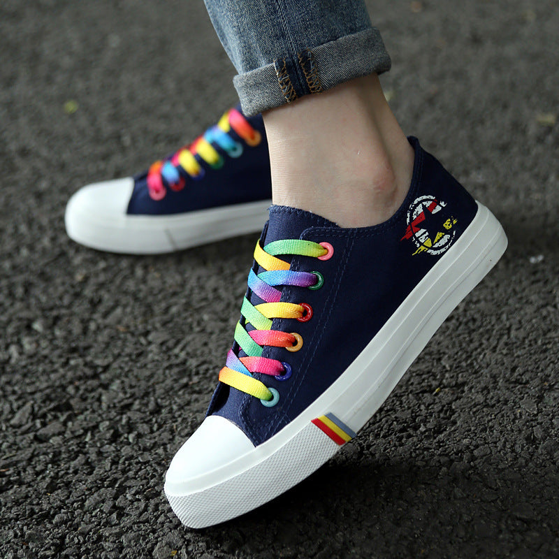 Classic Canvas Sneakers for Everyday Wear